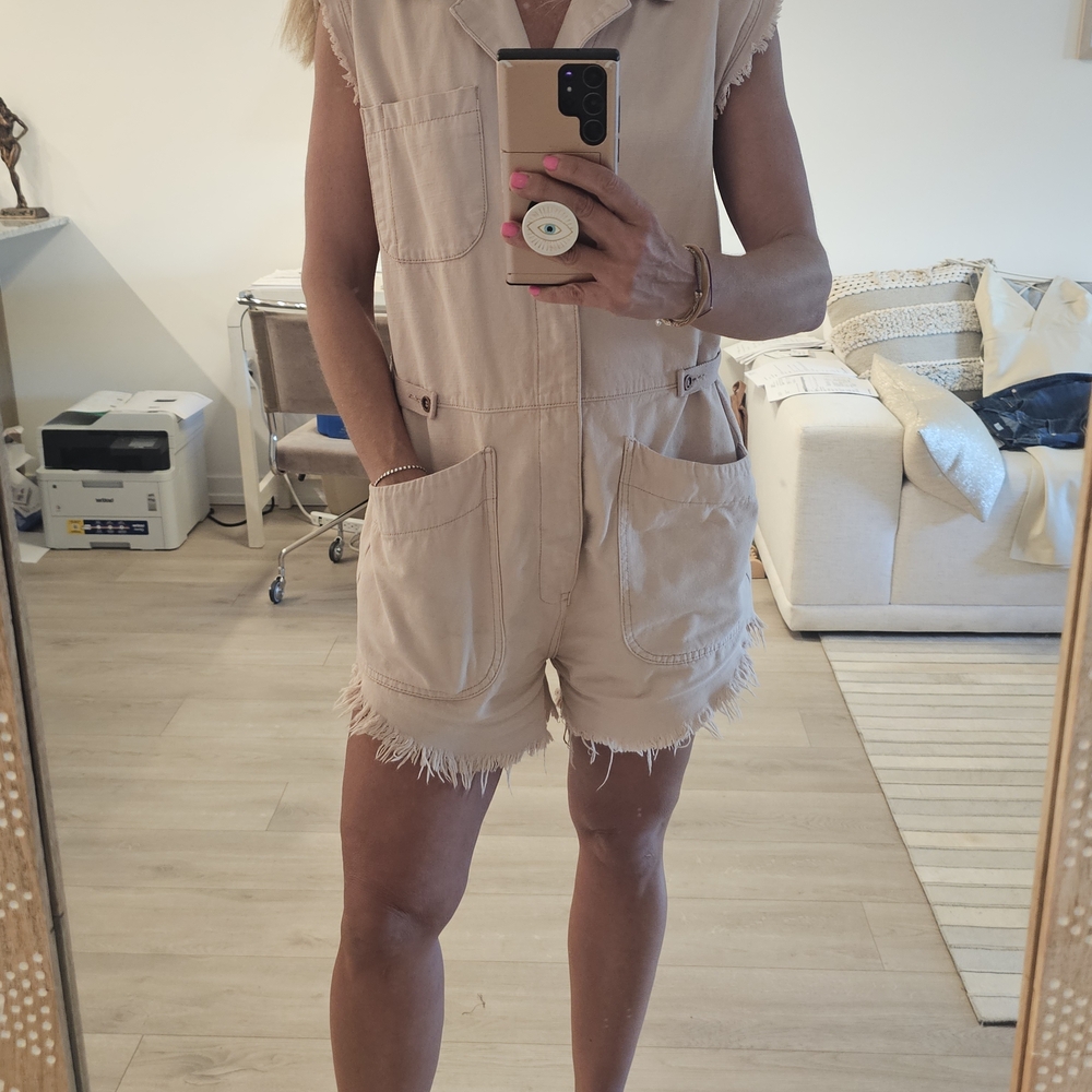 One TEASPOON Palisades Beige Sleeveless Frayed JUMPSUIT/  Romper